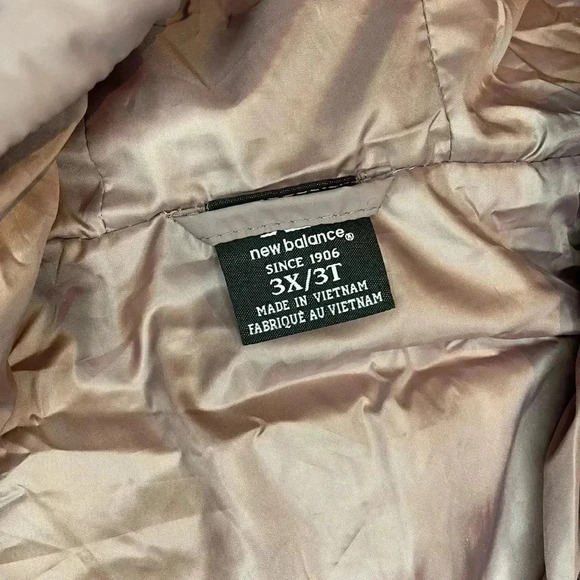 New Balance Women's dusty Rose short quilted puffer  coat sz 3 X - Picture 2 of 6